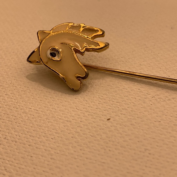 Horse stick pin. Lapel pin - Picture 4 of 8